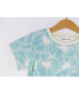 Idéal pour le printemps et l'été, craquez pour ce ravissant petit t-shirt