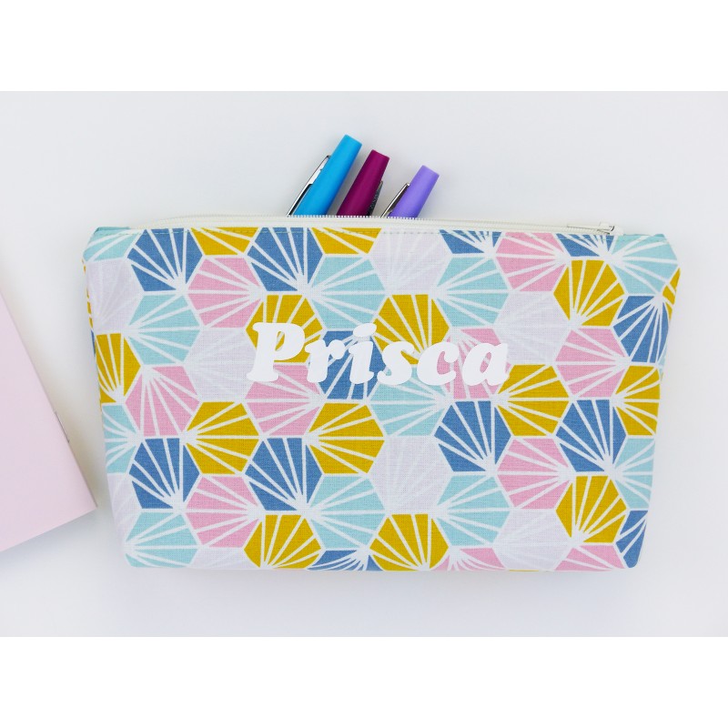 Très jolie trousse pour offrir à votre institutrice