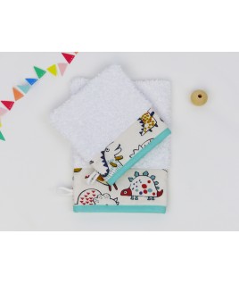 Le gant de toilette aux motifs dinosaures