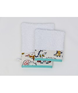 Idéal pour jouer aux monstres dans le bain avec ces deux gants de toilettes !