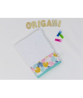 Le gant de toilette en tissu bio