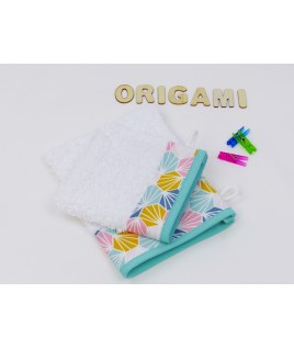 Ce gant de toilette existe également en taille enfant