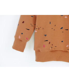 Ce pull fin est idéal pour l'automne Ce pull fin est idéal pour l'automne