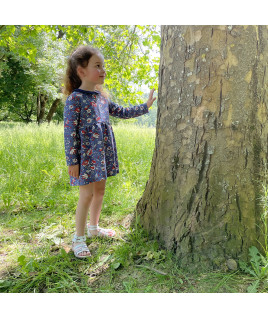 Patron de couture : Elena, une robe enfant avec variations Patron de couture : Elena, une robe enfant avec variations