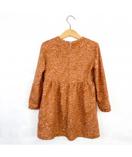 Patron de couture : Elena, une robe enfant avec variations Patron de couture : Elena, une robe enfant avec variations