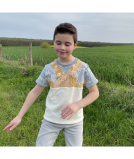 T-shirt Luminous - Inspirations couture pour des créations uniques. T-shirt Luminous - Inspirations couture pour des créations uniques.