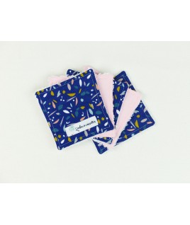 Chaque lingette démaquillante est réutilisable et cousu dans un tissu bio