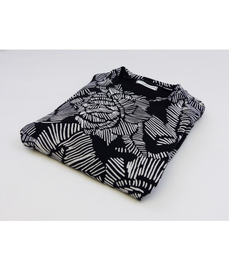 Le pull Winter Flowers