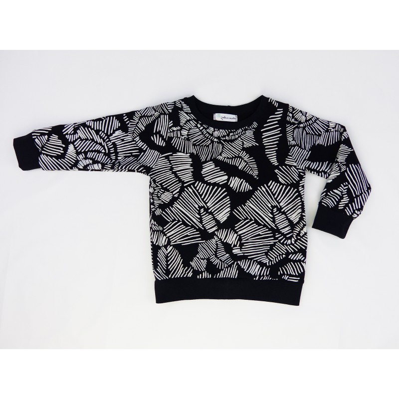 Le joli pull pour enfant