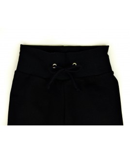 Les finitions sont réalisées avec beaucoup de soin dans notre atelier