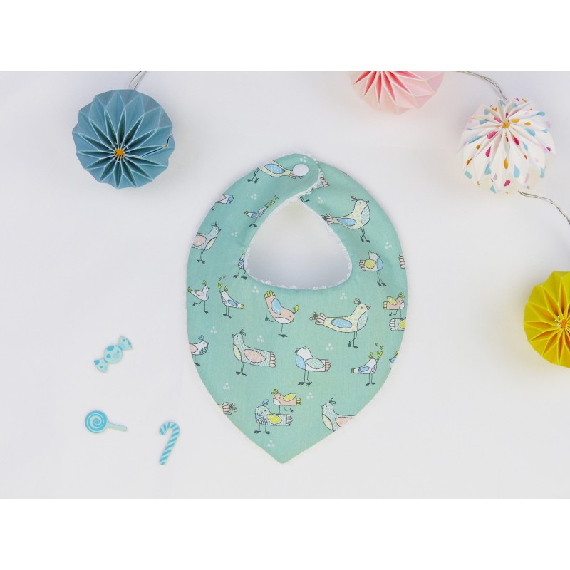 Ce bavoir élégant pour bébé