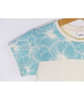 Les finitions de grande qualité de ce t-shirt cousu main